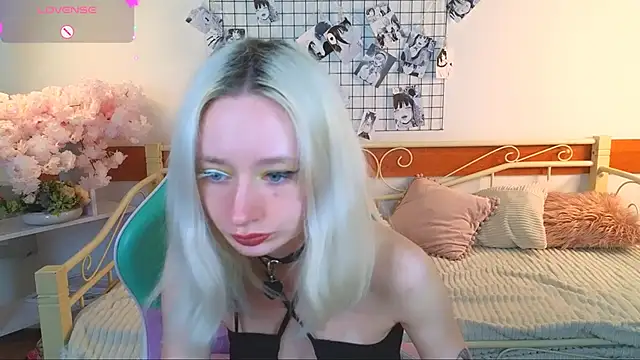 Katia Kim online show from April 16, 2026, 5:30 am