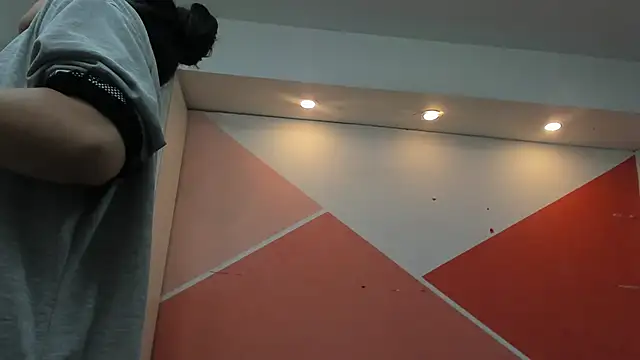 Mhelanny2 online show from September 13, 2025, 4:18 pm