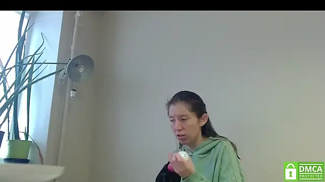 Sophi Cute online show from November 9, 2025, 8:40 am