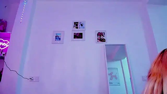  viioletweekend  online show from March 5, 2026, 7:21 pm