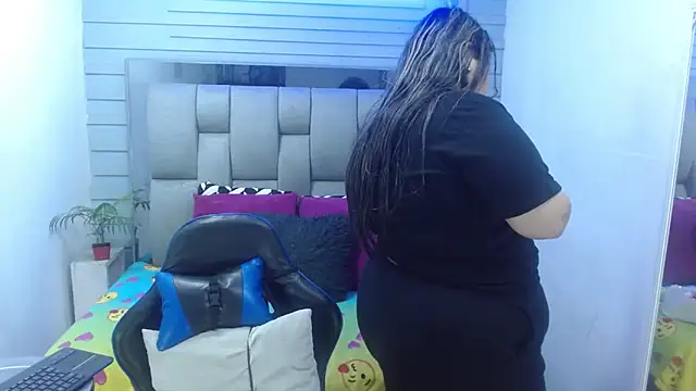 evelin zaens online show from March 4, 2026, 4:31 am