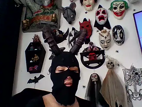 Snapshot of FeticheMacabre chatting on February 28, 2026, 3:55 pm FeticheMacabre online show from February 28, 2026, 3:55 pm