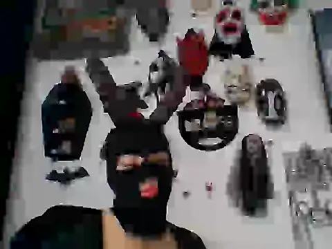 Snapshot of FeticheMacabre chatting on November 1, 2025, 7:19 pm FeticheMacabre online show from November 1, 2025, 7:19 pm