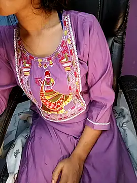 Snapshot of Aditi_1 chatting on October 30, 2025, 2:10 am Aditi 1 online show from October 30, 2025, 2:10 am