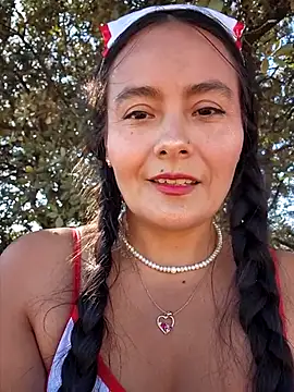 Snapshot of bellapaty chatting on October 18, 2025, 10:28 am bellapaty online show from October 18, 2025, 10:28 am