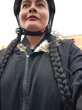 Snapshot of bellapaty chatting on October 22, 2025, 6:57 am bellapaty online show from October 22, 2025, 6:57 am