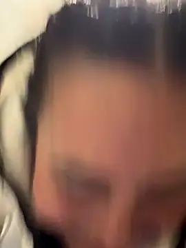 Snapshot of bellapaty chatting on November 1, 2025, 10:53 am bellapaty online show from November 1, 2025, 10:53 am