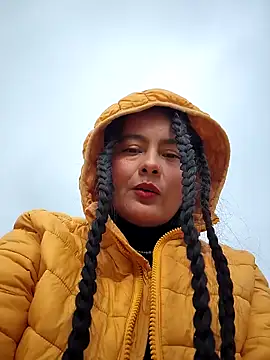 Snapshot of bellapaty chatting on December 5, 2025, 11:09 am bellapaty online show from December 5, 2025, 11:09 am