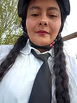 Snapshot of bellapaty chatting on October 19, 2025, 8:50 am bellapaty online show from October 19, 2025, 8:50 am