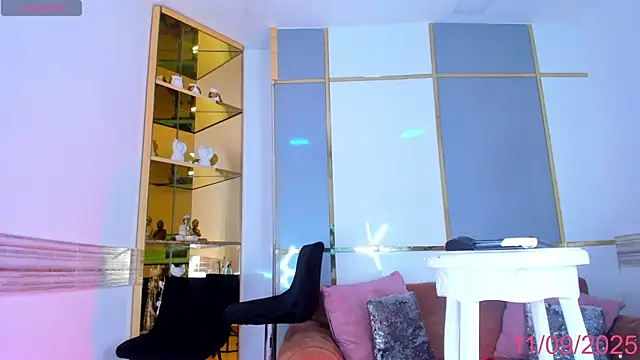 EmmaHills Sex online show from September 11, 2025, 12:49 pm