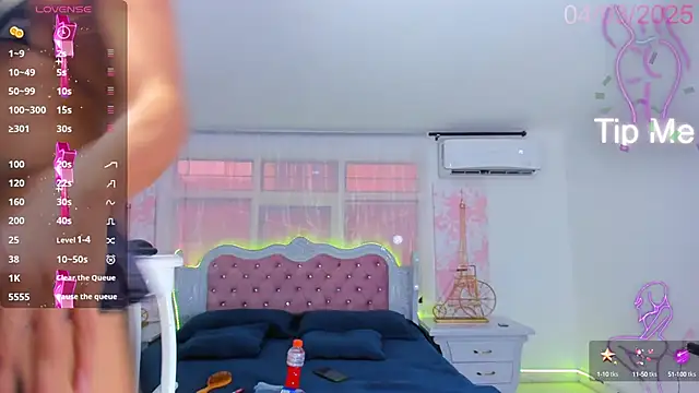 EmmaHills Sex online show from March 4, 2025, 1:17 pm