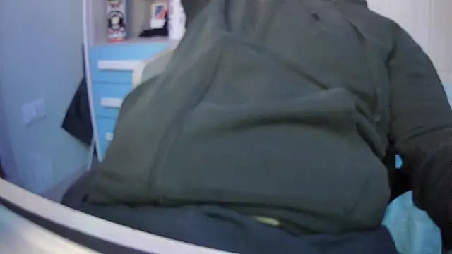 michele1500 online show from November 18, 2025, 4:54 pm