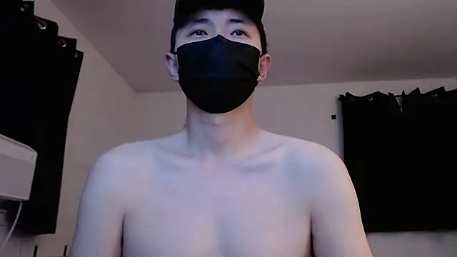 twbobo00715 online show from October 24, 2025, 11:26 pm