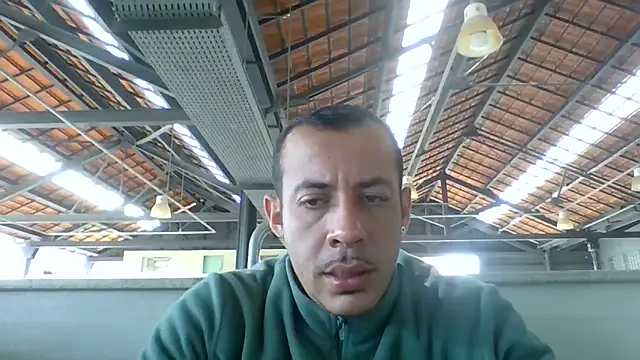 MachoScorpionCaralho online show from June 12, 2026, 2:48 pm