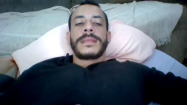 MachoScorpionCaralho online show from April 25, 2026, 12:30 pm