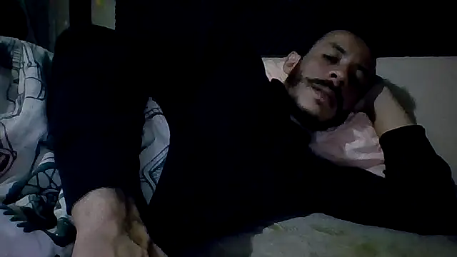 MachoScorpionCaralho online show from April 25, 2026, 10:18 pm