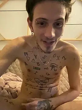 Snapshot of xxxciro13xxx chatting on February 26, 2025, 10:36 pm xxxciro13xxx online show from February 26, 2025, 10:36 pm