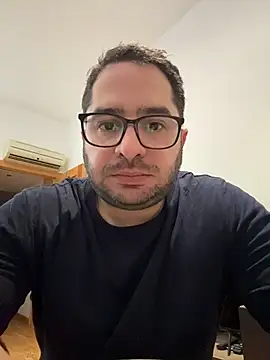 CamiolfeHotXxx online show from April 21, 2026, 1:07 pm