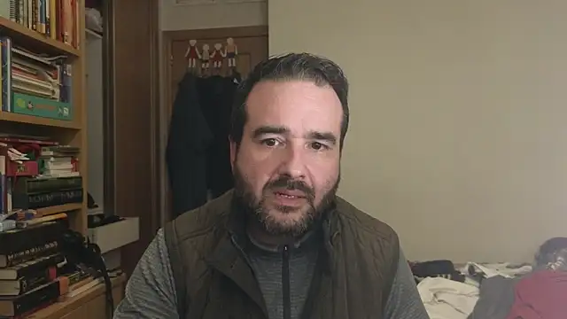 curiosillo83 online show from November 26, 2025, 3:12 pm