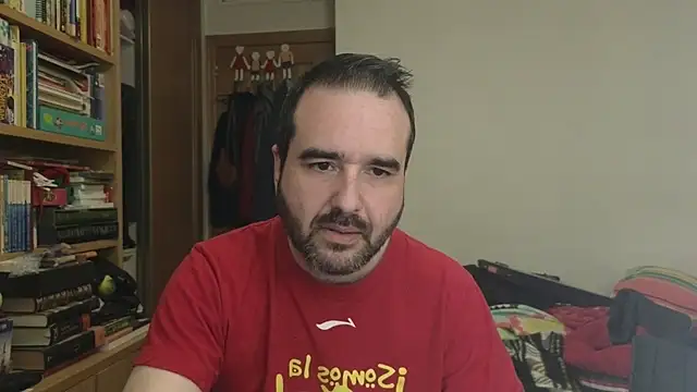 Snapshot of curiosillo83 chatting on January 18, 2026, 11:46 am curiosillo83 online show from January 18, 2026, 11:46 am