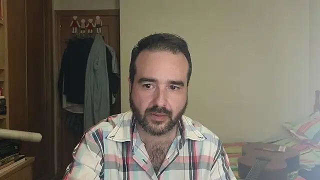 curiosillo83 online show from October 29, 2025, 8:41 pm