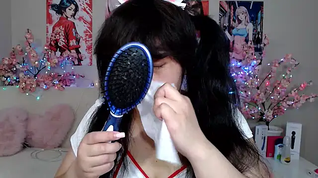 Moertomlly online show from April 5, 2026, 3:57 am