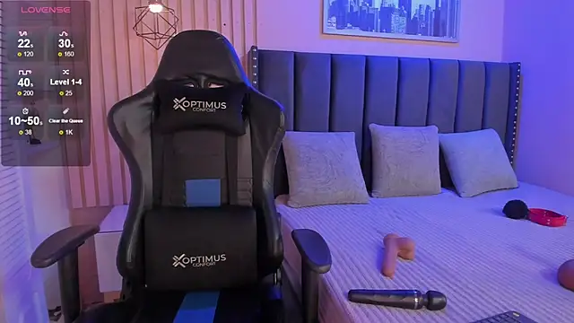 ashlye miller  online show from September 19, 2025, 4:16 am