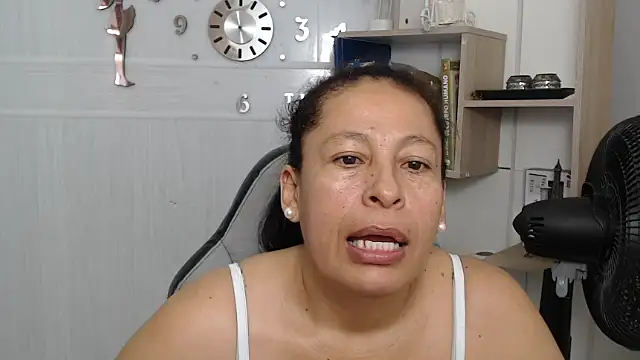 mature martina online show from July 1, 2026, 6:41 pm