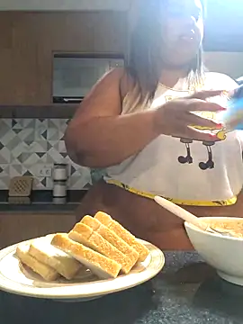 Snapshot of biancabombombbw chatting on February 19, 2025, 5:38 am biancabombombbw online show from February 19, 2025, 5:38 am