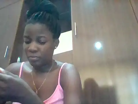 Alessandrajenna online show from April 12, 2026, 9:23 am