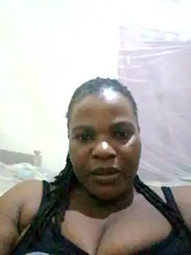 Snapshot of pretty-donna chatting on May 28, 2026, 9:28 am pretty-donna online show from May 28, 2026, 9:28 am