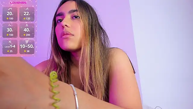 Snapshot of Mhia_palmer chatting on February 8, 2026, 11:19 am Mhia palmer online show from February 8, 2026, 11:19 am