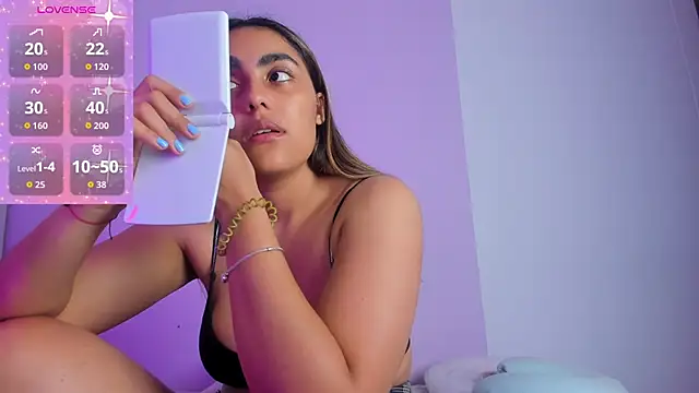 Snapshot of Mhia_palmer chatting on February 14, 2026, 12:27 pm Mhia palmer online show from February 14, 2026, 12:27 pm