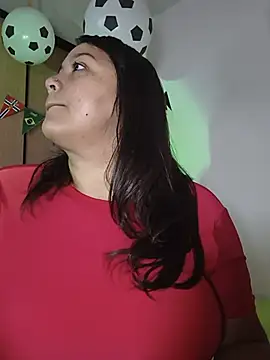 bigbooty-30 online show from June 12, 2026, 11:08 am