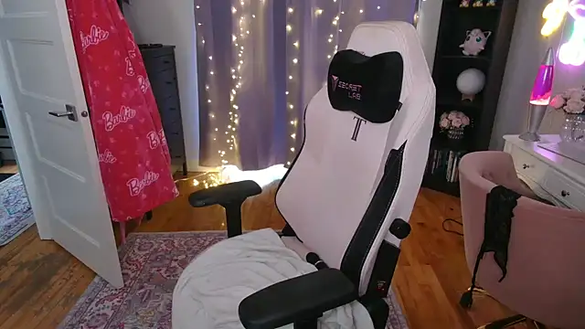 rachelbrooksxx online show from March 3, 2025, 7:17 pm