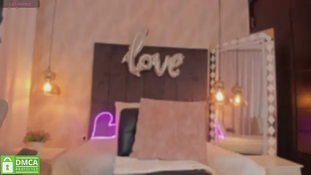 Snapshot of kataliina__ chatting on February 21, 2025, 12:06 pm kataliina online show from February 21, 2025, 12:06 pm