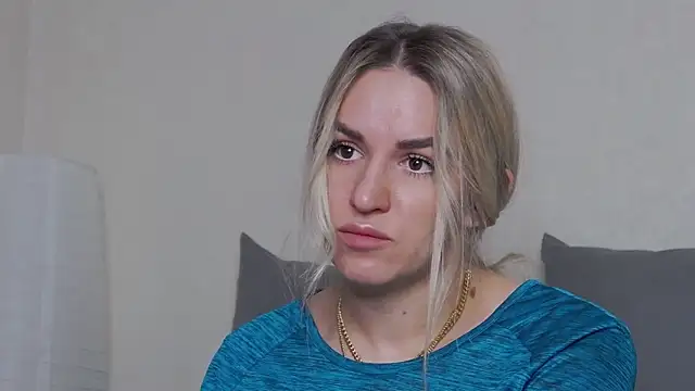 SofiJames online show from March 17, 2025, 5:56 am