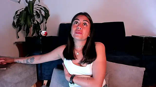 im amber online show from March 9, 2026, 1:03 pm