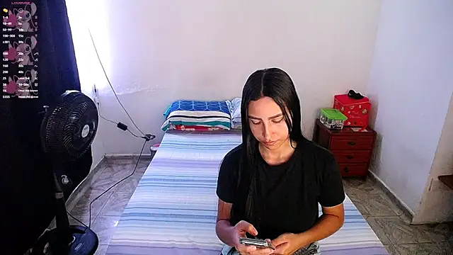 violeta rous online show from November 8, 2025, 6:33 pm