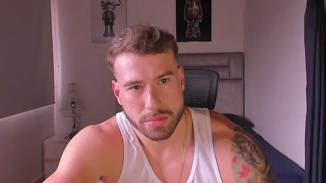 Snapshot of paul_rogerr chatting on November 23, 2025, 5:12 pm paul rogerr online show from November 23, 2025, 5:12 pm