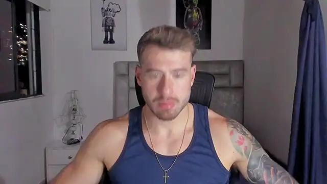 Snapshot of paul_rogerr chatting on November 8, 2025, 2:04 am paul rogerr online show from November 8, 2025, 2:04 am