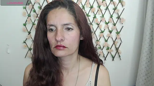 Snapshot of catalina_duran1 chatting on August 3, 2026, 5:04 am catalina duran1 online show from August 3, 2026, 5:04 am