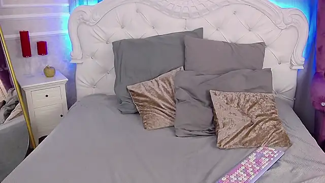 Snapshot of CrissyTaylor chatting on March 17, 2025, 4:40 am CrissyTaylor online show from March 17, 2025, 4:40 am