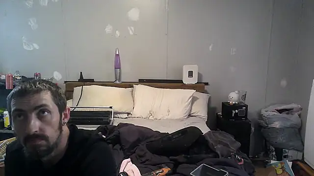 Bi curious86 online show from November 17, 2025, 8:57 pm