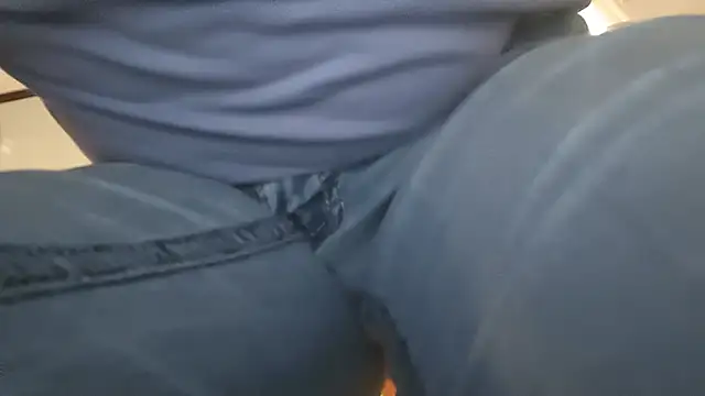 Bi curious86 online show from November 9, 2025, 7:51 pm