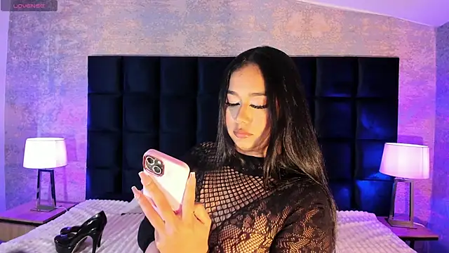 Gaby Blaze online show from March 21, 2025, 6:40 pm