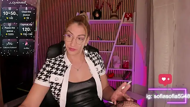 sofiah  online show from March 14, 2026, 6:03 pm