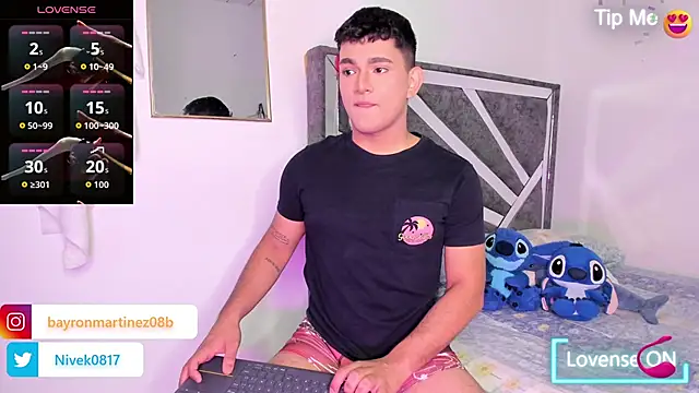 Snapshot of niall_falcon chatting on February 24, 2026, 1:06 am niall falcon online show from February 24, 2026, 1:06 am