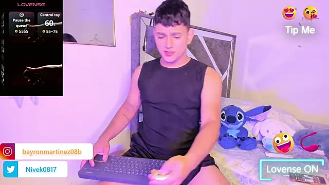 Snapshot of niall_falcon chatting on February 23, 2026, 3:19 am niall falcon online show from February 23, 2026, 3:19 am