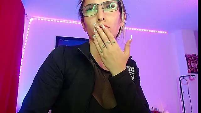 Snapshot of Niky_777 chatting on September 13, 2025, 11:49 pm Niky 777 online show from September 13, 2025, 11:49 pm